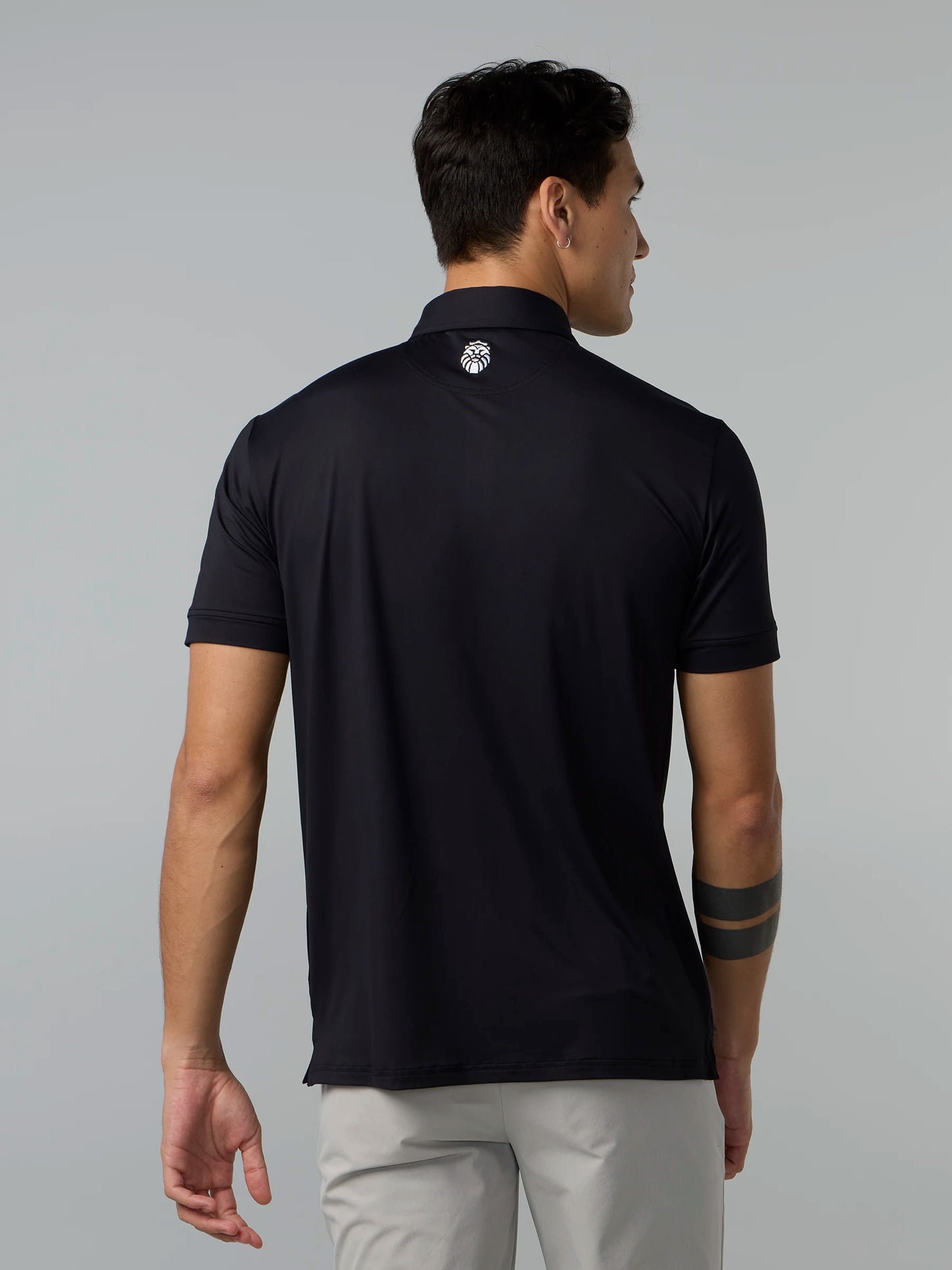 Tour Black