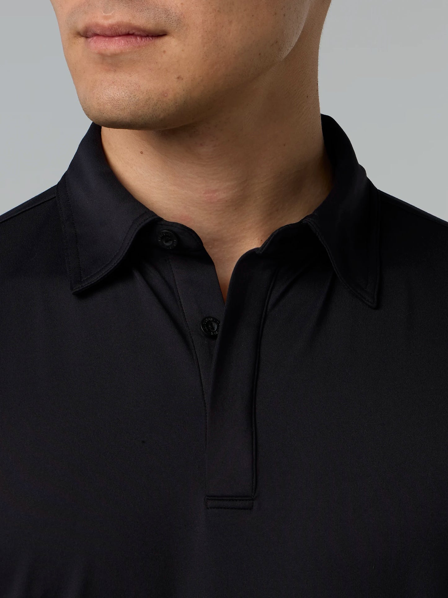 Tour Black